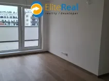 Pronájem bytu 2+kk, Olomouc, Varšavské nám., 43 m2