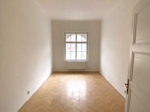 Prodej bytu 4+1, Karlovy Vary, Krále Jiřího, 136 m2