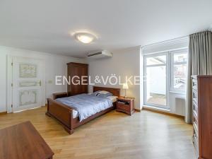 Pronájem bytu 5+1, Praha - Vinohrady, Chorvatská, 225 m2