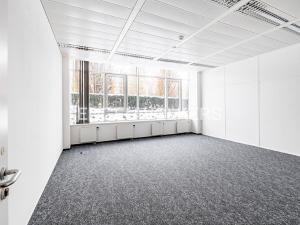 Pronájem kanceláře, Praha - Dejvice, Evropská, 34 m2