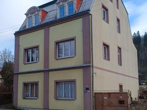 Prodej rodinného domu, Karlovy Vary, Plzeňská, 360 m2