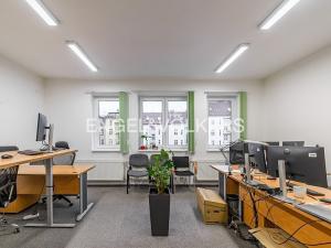Pronájem kanceláře, Praha - Vinohrady, Vinohradská, 224 m2