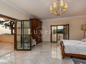 Prodej vily, Peguera, Španělsko, 520 m2