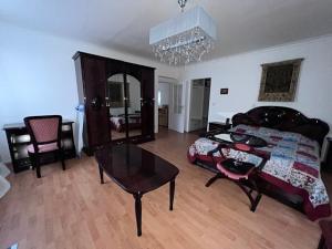 Prodej bytu 3+1, Karlovy Vary, Raisova, 117 m2