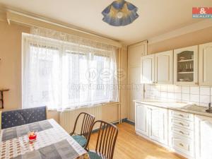 Prodej rodinného domu, Krnov - Pod Bezručovým vrchem, Slunečná, 200 m2
