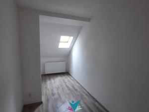Prodej bytu 4+1, Teplice, Doubravská, 77 m2