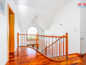 Prodej rodinného domu, Křenice, Okružní, 230 m2