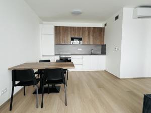 Pronájem bytu 2+kk, Brno, Nové sady, 64 m2