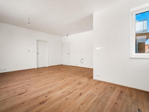 Prodej bytu 3+kk, Nové Strašecí, Viktora Olivy, 77 m2