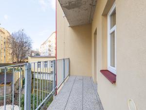 Pronájem bytu 1+kk, Praha - Libeň, Kotlaska, 46 m2