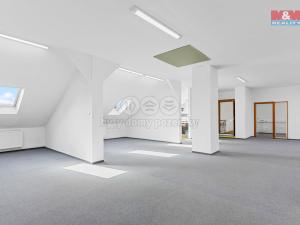 Prodej kanceláře, Turnov, Antonína Dvořáka, 1100 m2