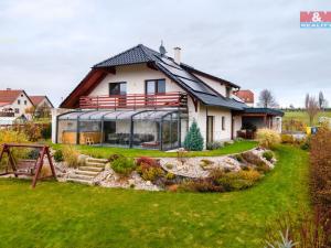 Prodej rodinného domu, Helvíkovice, 189 m2