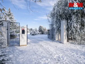 Prodej rodinného domu, Třebestovice, V zákruží, 280 m2