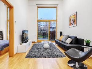 Prodej bytu 2+kk, Praha - Karlín, Za Karlínským přístavem, 54 m2