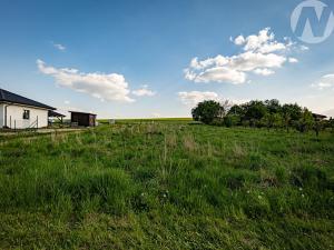 Prodej pozemku pro bydlení, Mojné, 1527 m2