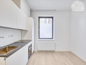 Prodej bytu 3+kk, Praha - Vysočany, Kolmá, 68 m2