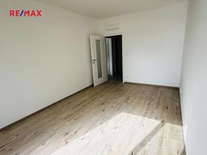 Prodej bytu 2+kk, Praha - Dolní Počernice, Černodolská, 62 m2