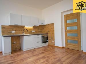 Prodej bytu 2+kk, Trutnov, Voletinská, 43 m2