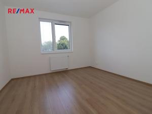 Pronájem bytu 2+kk, Chrudim, V Hliníkách, 48 m2