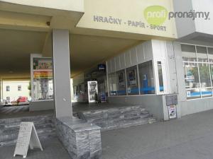 Pronájem obchodního prostoru, Vyškov, Dobrovského, 256 m2