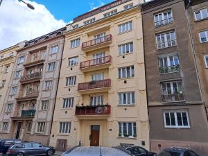 Prodej bytu 1+kk, Praha - Žižkov, Viklefova, 39 m2