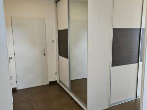 Prodej bytu 3+kk, Praha - Újezd nad Lesy, Žiželická, 65 m2