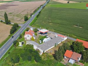 Prodej rodinného domu, Všestary - Rozběřice, 300 m2