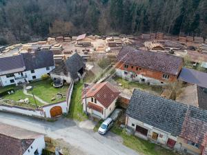 Prodej rodinného domu, Osečany, 388 m2