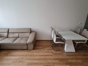 Prodej bytu 3+kk, Praha - Horní Měcholupy, Hornoměcholupská, 88 m2