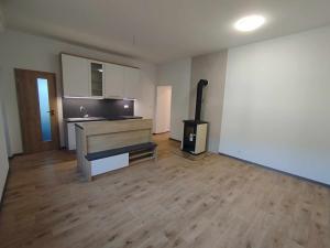 Pronájem bytu 3+kk, Javorník, Svatopluka Čecha, 74 m2