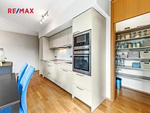 Prodej bytu 3+kk, Praha - Žižkov, Pitterova, 108 m2