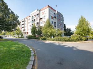 Prodej bytu 2+kk, Praha - Prosek, Kytlická, 54 m2