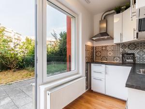 Pronájem bytu 1+kk, Praha - Zličín, Míšovická, 28 m2