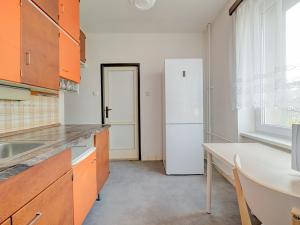 Pronájem bytu 2+1, Praha - Žižkov, Pod Lipami, 52 m2