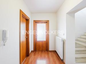 Pronájem rodinného domu, Praha - Stodůlky, Ovčí hájek, 300 m2