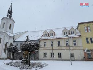 Prodej bytu 1+kk, Třebechovice pod Orebem, Masarykovo náměstí, 41 m2