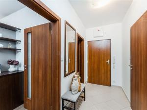 Pronájem bytu 2+kk, Praha - Střížkov, Makedonská, 50 m2