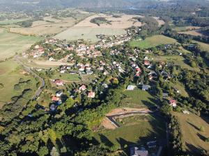 Prodej pozemku pro bydlení, Buš, 1946 m2