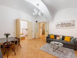 Prodej bytu 3+1, Praha - Staré Město, 89 m2