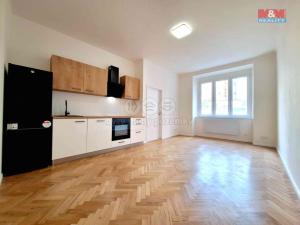 Prodej bytu 2+kk, Praha - Vršovice, Oblouková, 42 m2