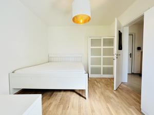 Pronájem bytu 2+kk, Praha - Hlubočepy, Benešova, 51 m2