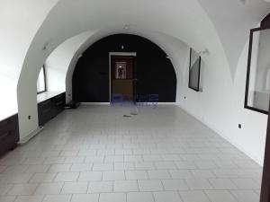 Pronájem obchodního prostoru, Hradec Králové, Pražská třída, 58 m2