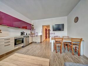 Prodej bytu 2+kk, České Budějovice, Ledenická, 59 m2