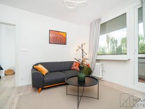 Prodej bytu 4+kk, Praha - Prosek, Vysočanská, 80 m2