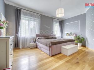 Prodej rodinného domu, Karlovy Vary - Hůrky, Motýlí, 238 m2