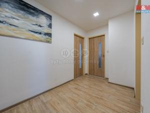 Pronájem bytu 2+kk, Zubří, Sídlištní, 44 m2