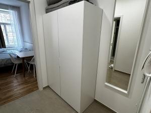 Prodej bytu 1+kk, Praha - Vinohrady, Varšavská, 26 m2