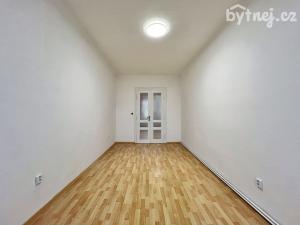 Pronájem bytu 3+1, Jihlava, Třebízského, 100 m2