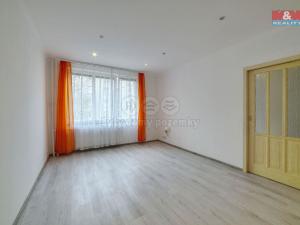 Prodej bytu 3+1, Mariánské Lázně, Libušina, 63 m2