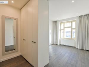 Pronájem bytu 4+kk, Praha - Vinohrady, Laubova, 142 m2